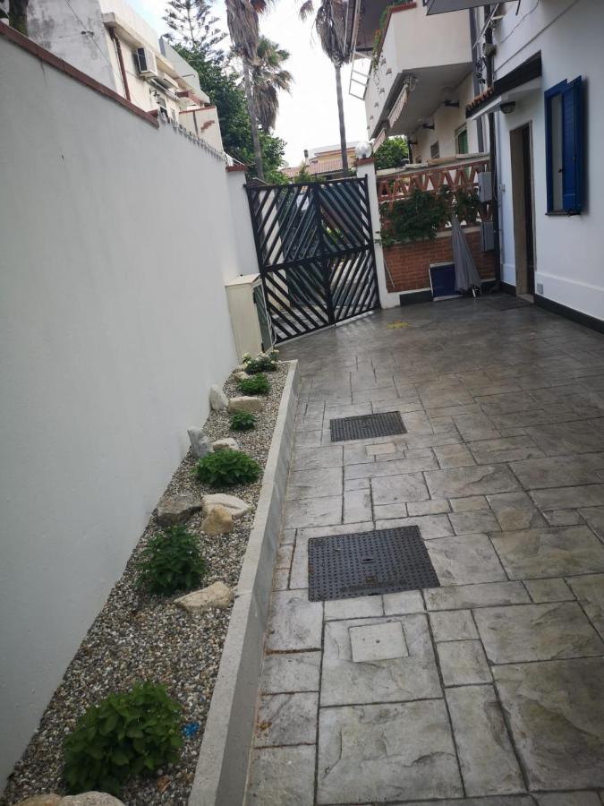 La Casa Di Anna Villa Palmi Buitenkant foto
